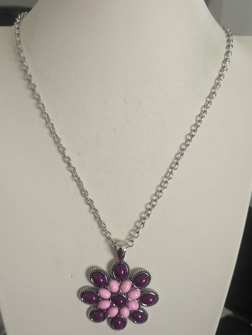 Paparazzi In The Meadow Of Nowhere Multi Necklace NWT